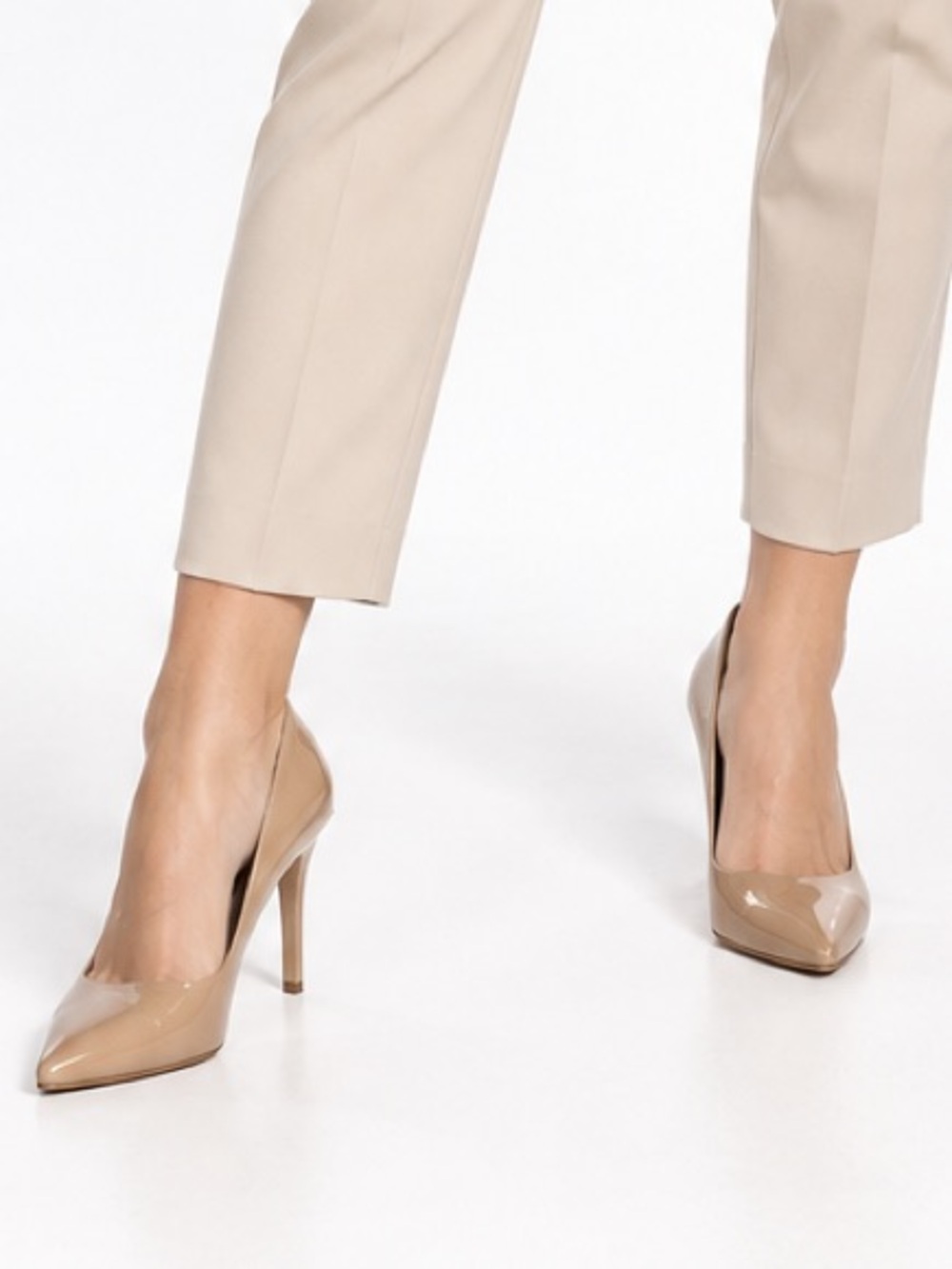 Michael Kors Nude Patent Leather Pointed Toe Heels Pumps Women's Size 8.5M